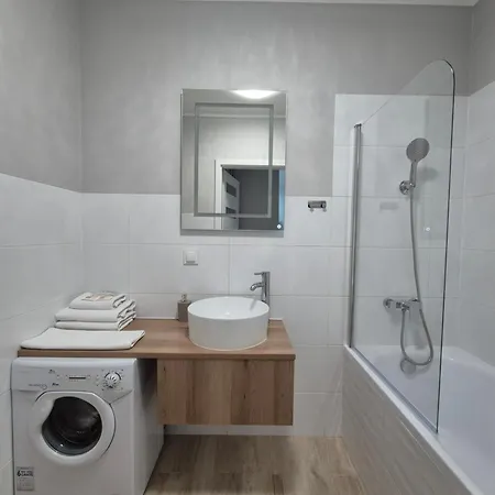 Centrum Z Darmowym Podziemnym Parkingiem * Stargard Szczeciński