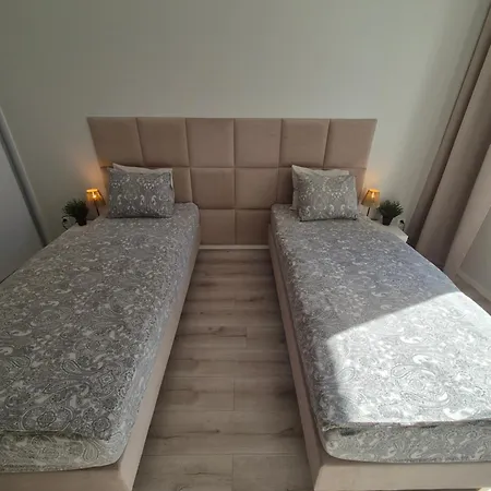 Centrum Z Darmowym Podziemnym Parkingiem