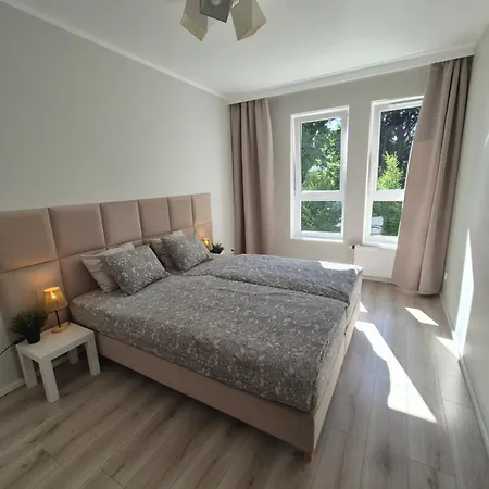 Centrum Z Darmowym Podziemnym Parkingiem Apartmán *